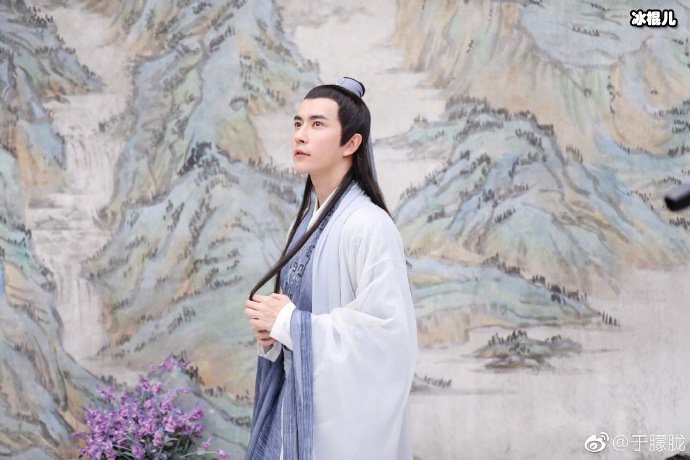 于朦胧饰演许仙