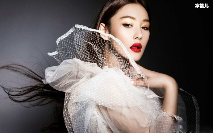 张馨予被代购骗6900元