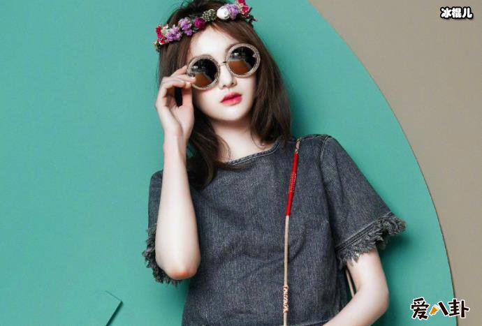 连淮伟郑爽怎么认识的