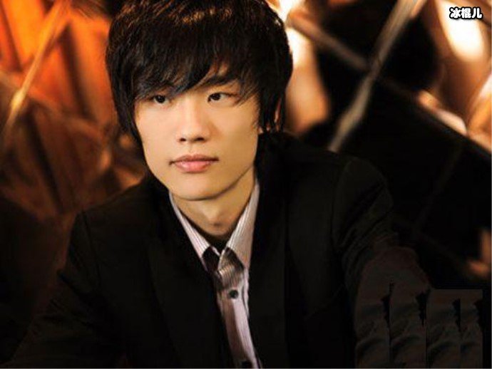 许嵩和女友的故事