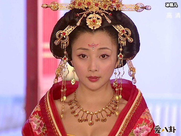 殷桃谈演员少女感疑似暗指唐嫣?