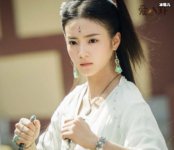 张雅钦雅兰珠剧照