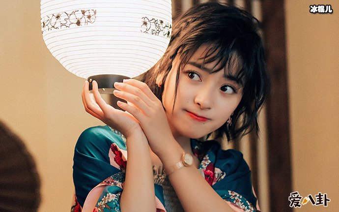 媒体曝沈月曝恋情遭沈月否认