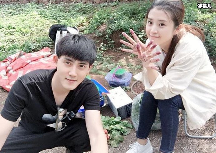 张睿李若嘉公开恋情