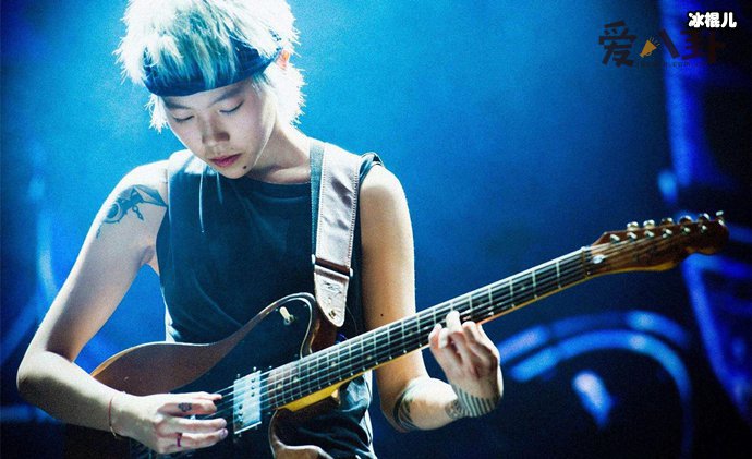 窦靖童周冬雨恋情是真的吗