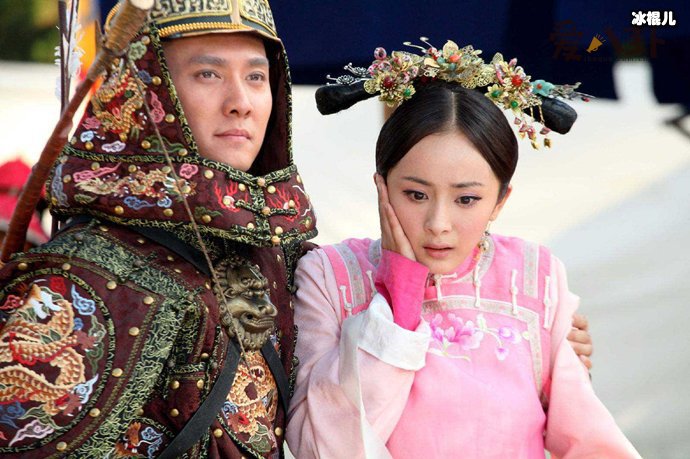 杨幂以前是于正旗下艺人吗