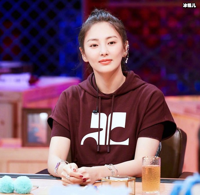 张雨绮参加节目的照片