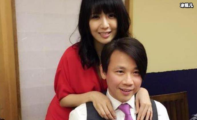 江佩蓉与陶喆亲密合照