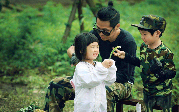 曹格和一双儿女参加爸爸去哪儿