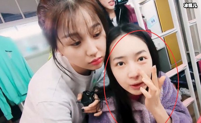 青春有你秦牛正威素颜出境