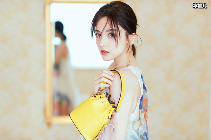 古力娜扎的照片