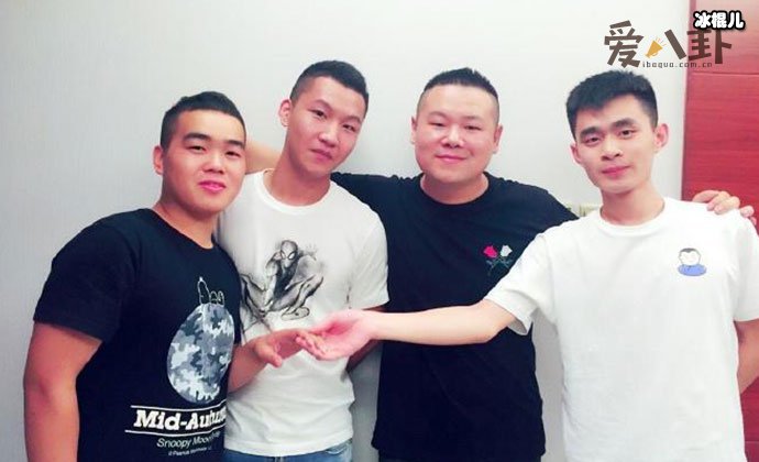 岳云鹏与三徒弟