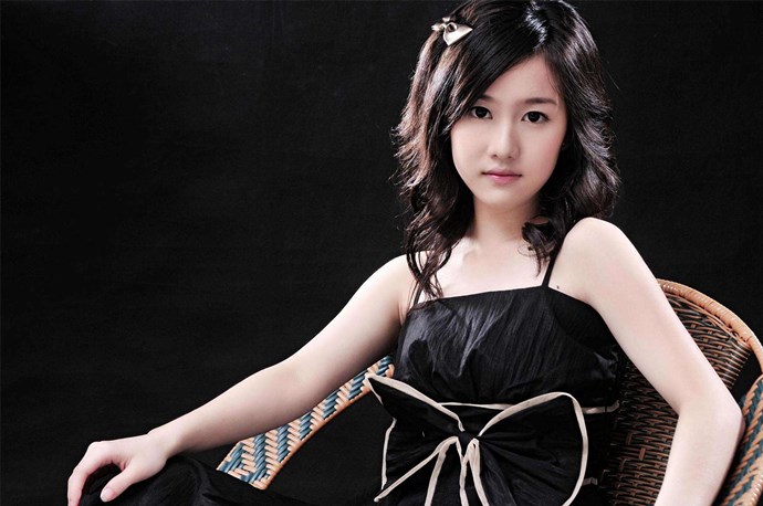 刘美含身高被怀疑作假