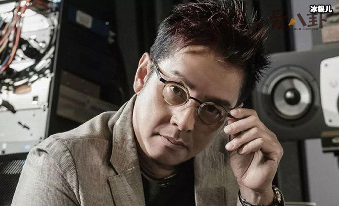 谭咏麟为什么被叫校长