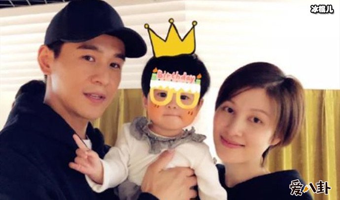 乔振宇一家写真