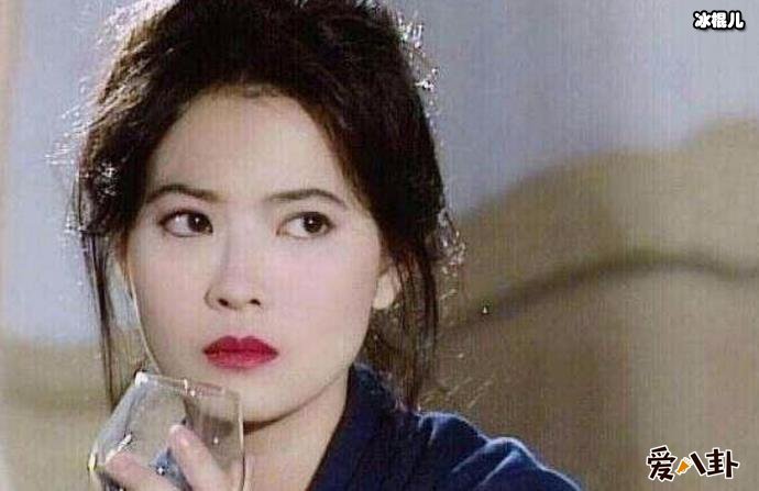 年轻时候的蓝洁瑛