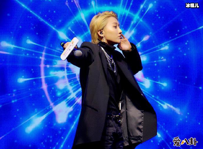 刘雨昕家庭背景