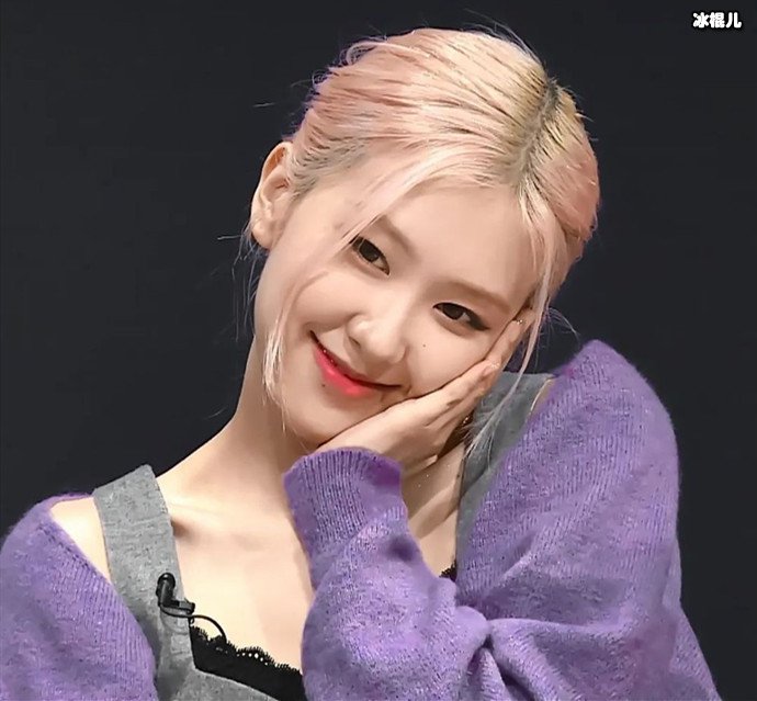 BLACKPINK成员Rosé图片