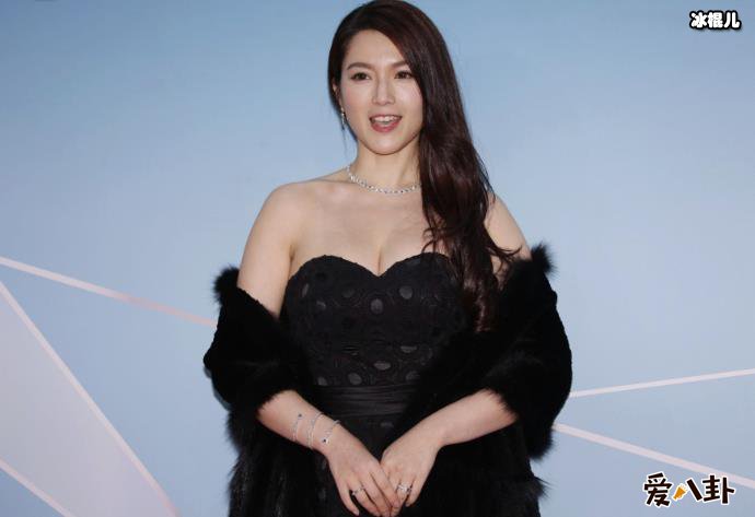 苟芸慧结婚了吗