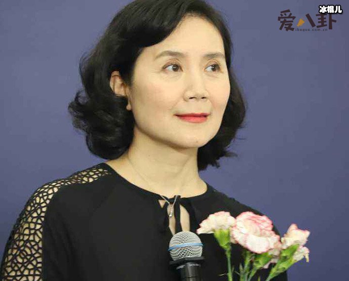 严晓频与老公相识经历