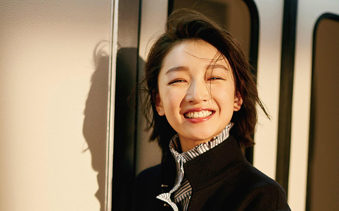 周冬雨由清纯走向成熟