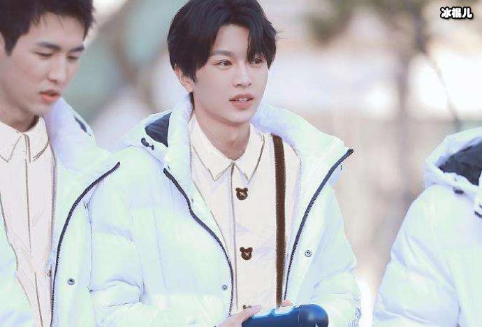 万雨航个人资料