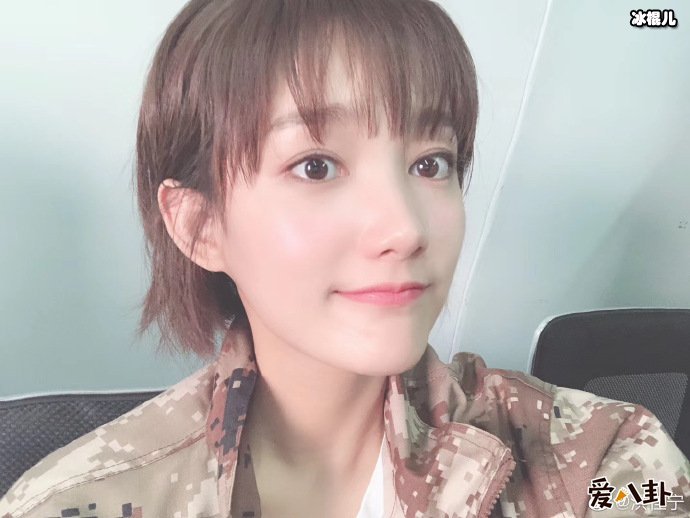 洪佳宁个人资料