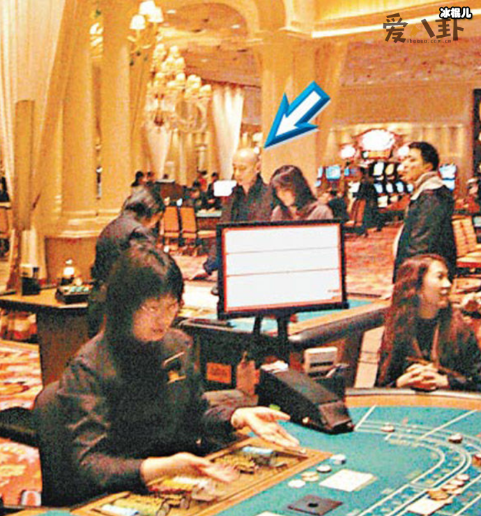 大陆某影帝疑似葛优