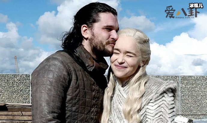 雪诺龙母的关系