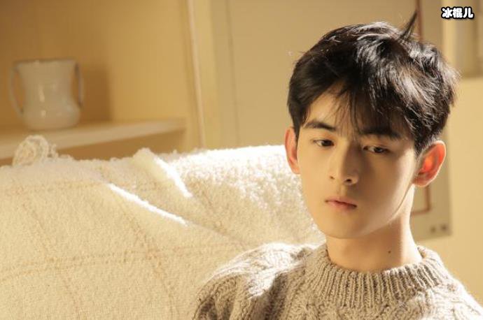 周历杰个人资料