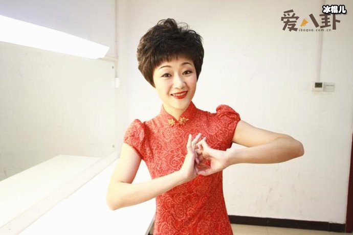 小品演员郭月照片