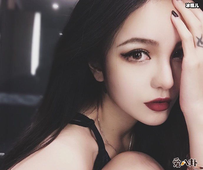 郑爽为何会这样评论周扬青