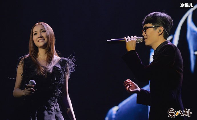 薛凯琪和方大同