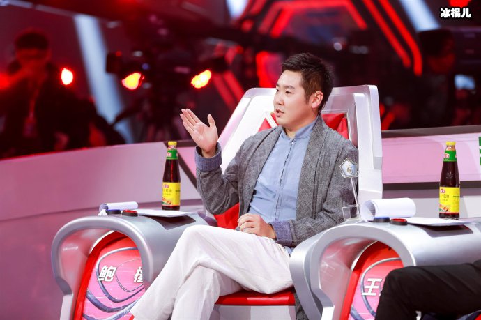 戚薇发文怼鲍橒