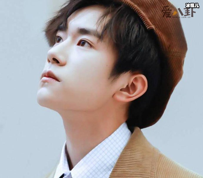 易烊千玺家境如何