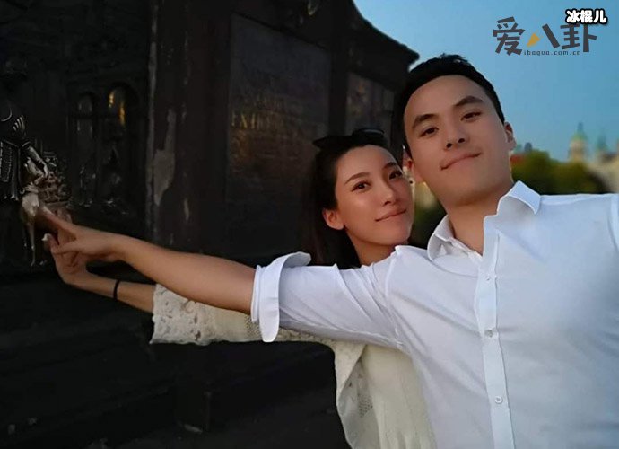 何猷启与前妻具体离婚时间