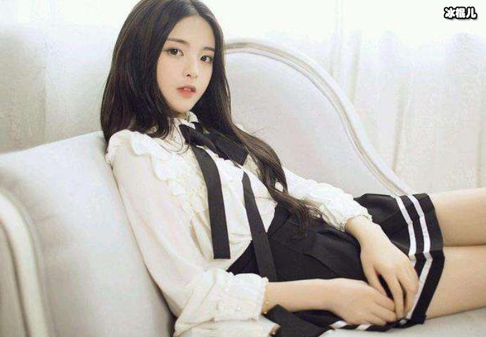 杨超越是不是有人在捧