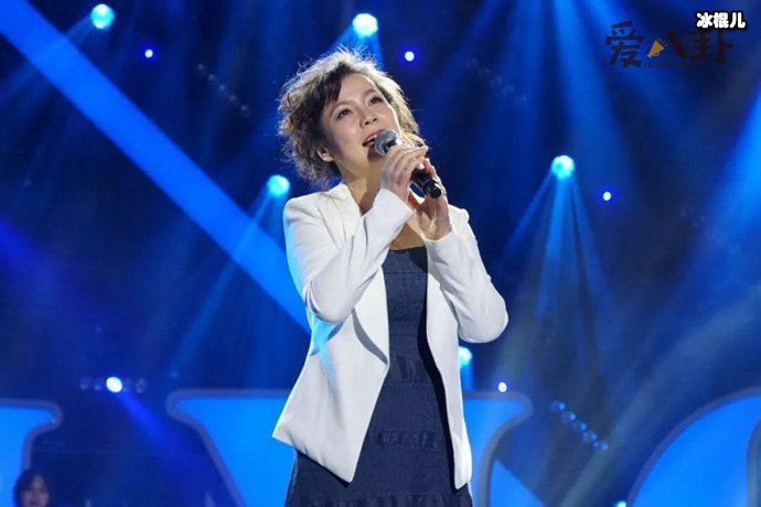 周冰倩老公是何政军吗