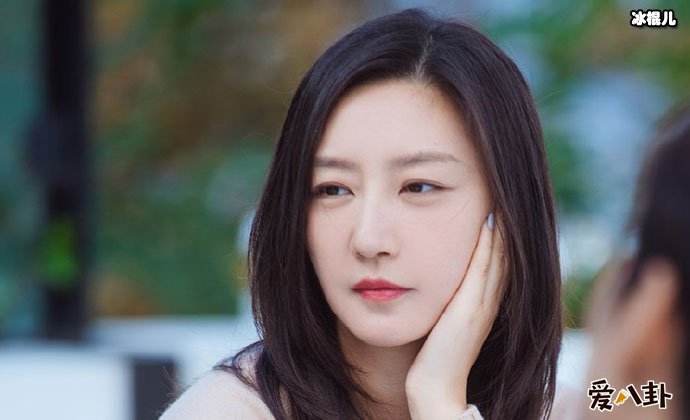 凌潇肃现任妻子唐一菲