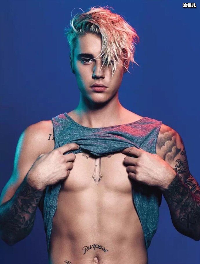 比伯房间遭陌生女子闯入