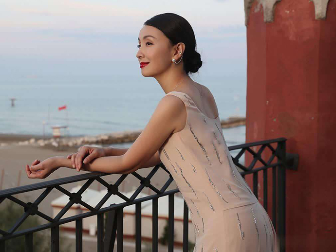 陶虹觉得退隐无关奉献