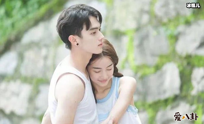 张南许凯情侣写真