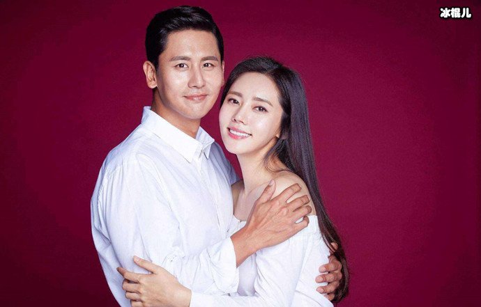 秋瓷炫夫妇低调捐资