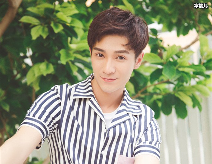 秦亦铭资料简介