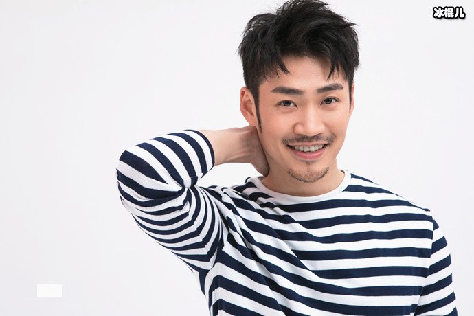 斛珠夫人哨子哥扮演者资料