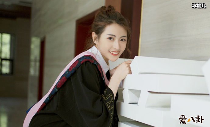 主持人大赛张舒越