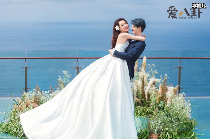 黄一琳郭品超婚纱照