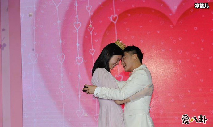 何猷君奚梦瑶求婚现场