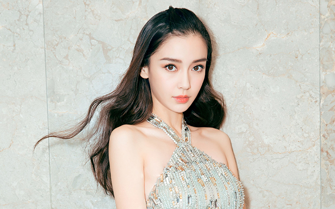 杨颖恳求小海绵不要再被偷拍