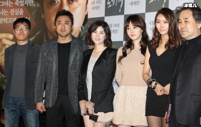 玩物里的李记者原型